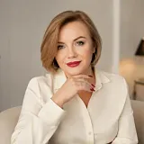 Наталья Ахундова
