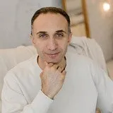 Карен Петросян