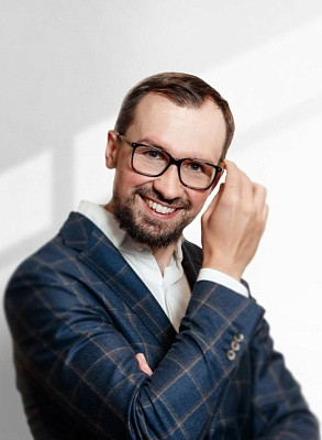Толстяков Дмитрий