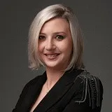 Елена Мельник