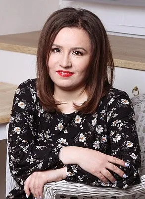 Краснова Дина