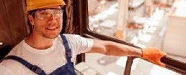 Электромонтер мясокомбината