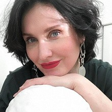 Елена Гребенникова