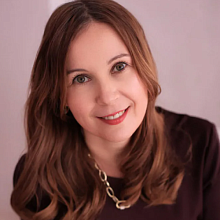 Яна Катаева