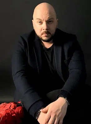 Эснер Дмитрий