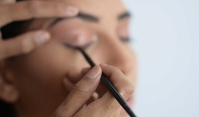 Вебинар «Как мастеру перманента повысить средний чек и стать ТОПом в своём городе, внедрив технику камуфляж»