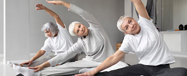 Инструктор по фитнесу для пожилых людей