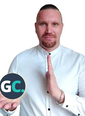 Ежов Максим