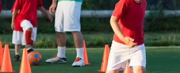 Тренер по футболу