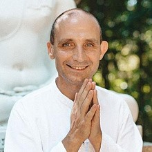 Аджан Хуберт