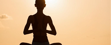 Инструктор хатха-йоги