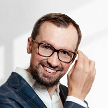 Дмитрий Толстяков