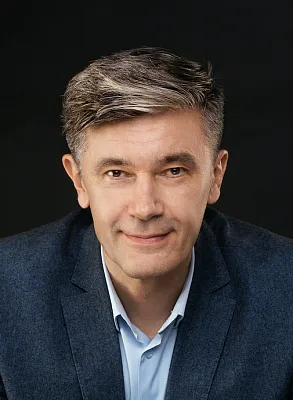 Сухарев Олег