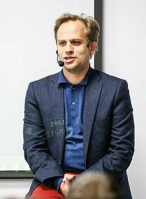 Пономарев Петр