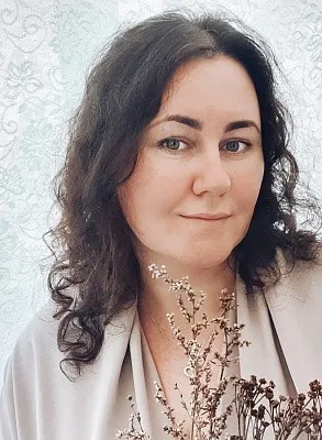 Плотникова Елена