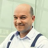 Денис Голиков