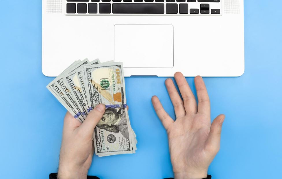 Курс «5 шаговая схема заработка на партнерках от 100 000 рублей в месяц»