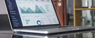 Обработка и анализ данных в SQL (48 ч бесплатно)