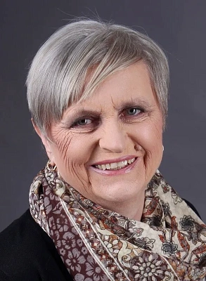 Симакова Елена