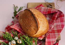 Новогодняя распродажа в онлайн-школе домашнего хлеба «Зерно»