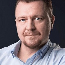 Евгений Карташов