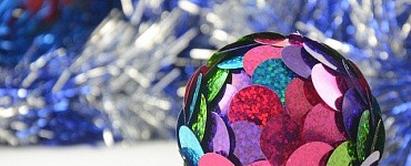 Елочная игрушка своими руками