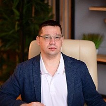 Евгений Ольнев