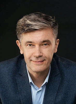 Сухарев Олег