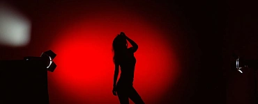 Инструктор по pole dance