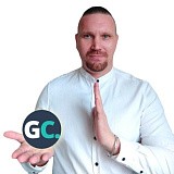 Максим Ежов